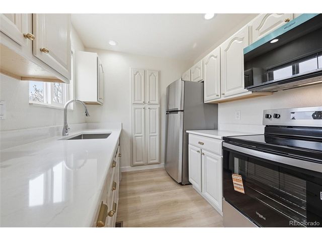 10745 Miller Ct, Broomfield, CO 80021