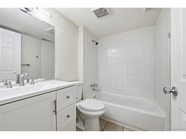 10745 Miller Ct, Broomfield, CO 80021