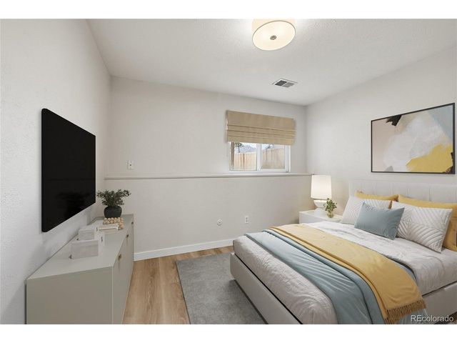 10745 Miller Ct, Broomfield, CO 80021