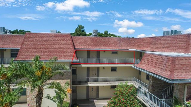 5560 Tamberlane Circle 324, Palm Beach Gardens, FL 33418