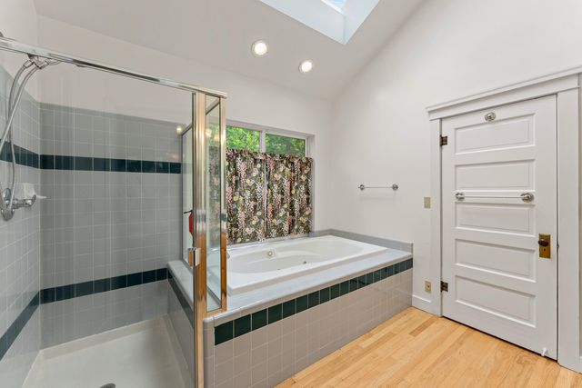1432 NW Lawnridge Avenue, Grants Pass, OR 97526