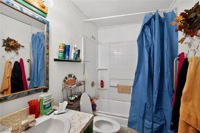 1651 Mentor Avenue 212, Painesville, OH 44077