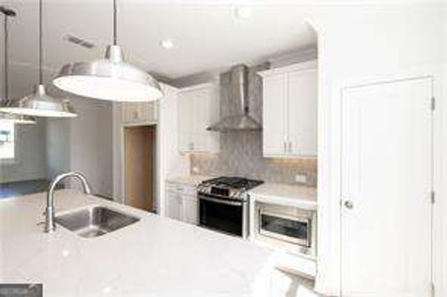 4227 MILLCROFT Place, Buford, GA 30518