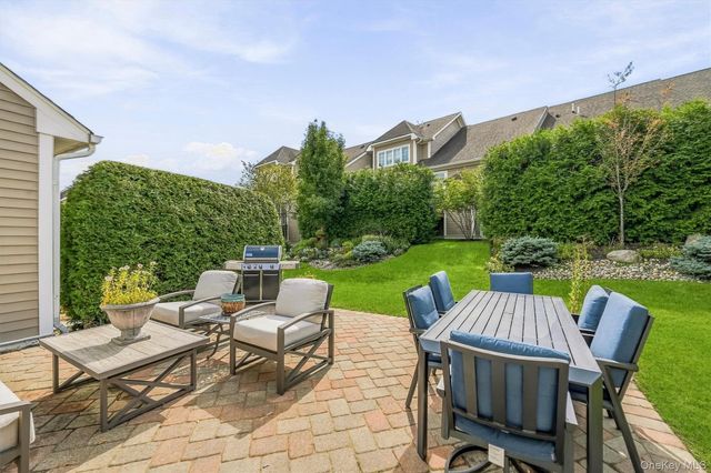 5 Robert McPadden Street, Pearl River, NY 10965