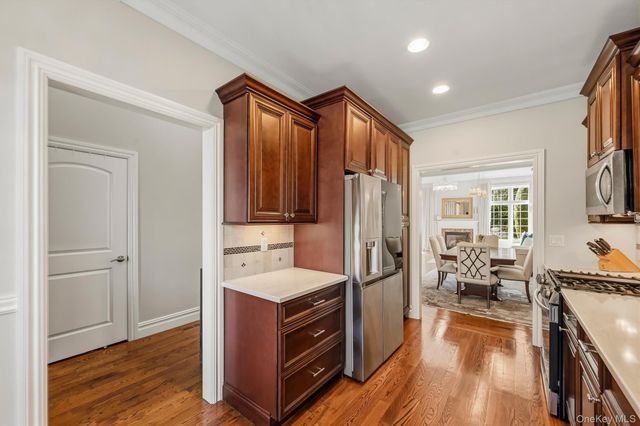 5 Robert McPadden Street, Pearl River, NY 10965