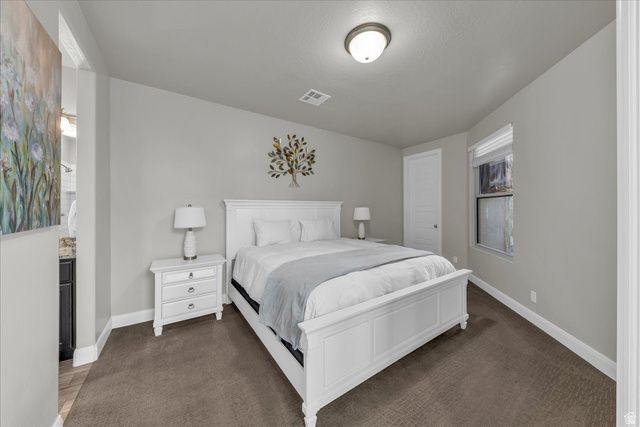 4796 N WINGED FOOT DR, St. George, UT 84770