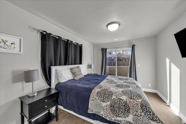 4796 N WINGED FOOT DR, St. George, UT 84770