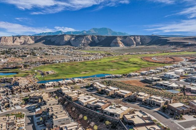 4796 N WINGED FOOT DR, St. George, UT 84770