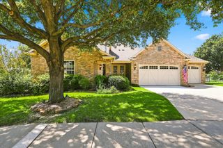 7061 Bay Hill Drive, Frisco, TX 75036