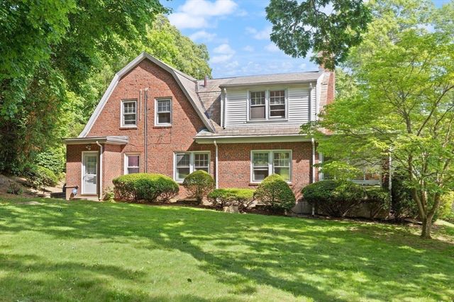 35 Arden Road, Watertown, MA 02472