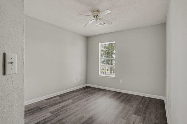 4910 Windsor Green Way Unit 302, Myrtle Beach, SC 29579