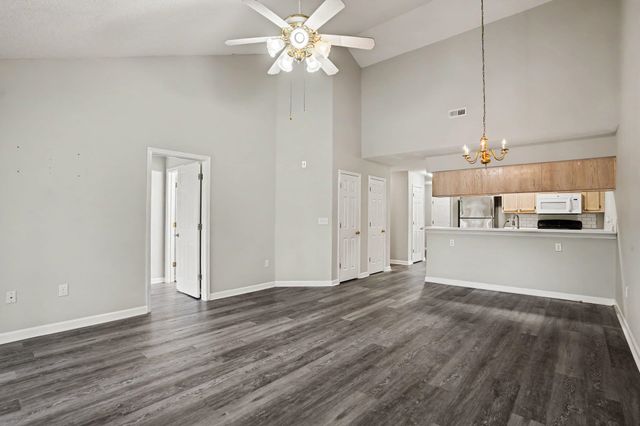 4910 Windsor Green Way Unit 302, Myrtle Beach, SC 29579
