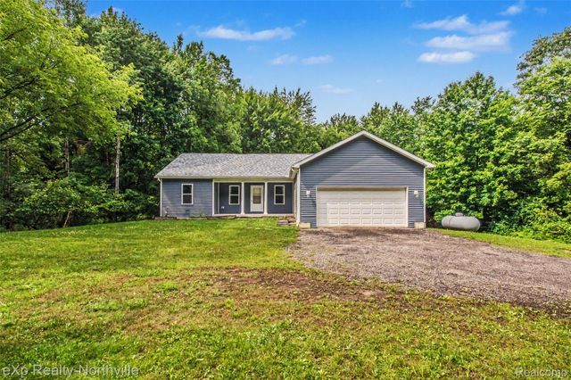 1765 Parker Road, Holly Township, MI 48442