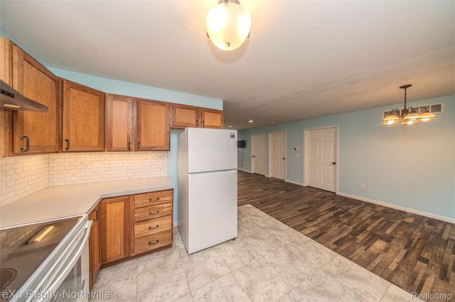 1765 Parker Road, Holly Township, MI 48442