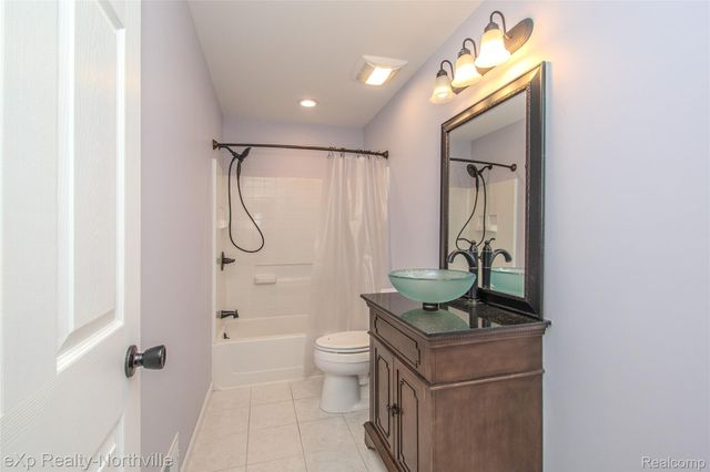 1765 Parker Road, Holly Township, MI 48442