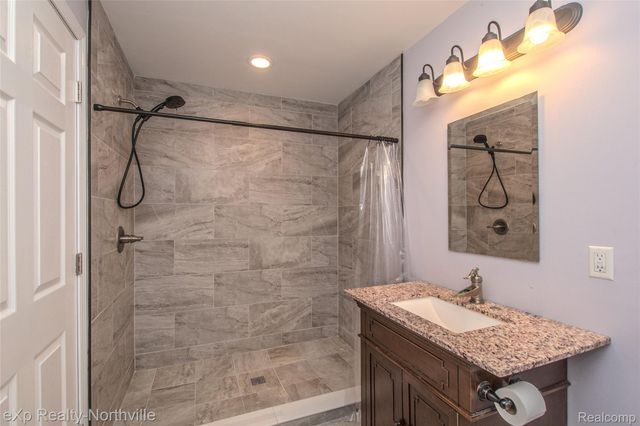 1765 Parker Road, Holly Township, MI 48442