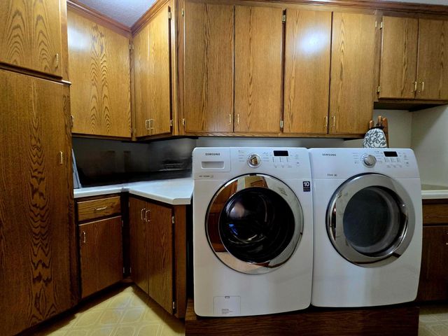 642 Jenisa Drive, Saint Cloud, MN 56301