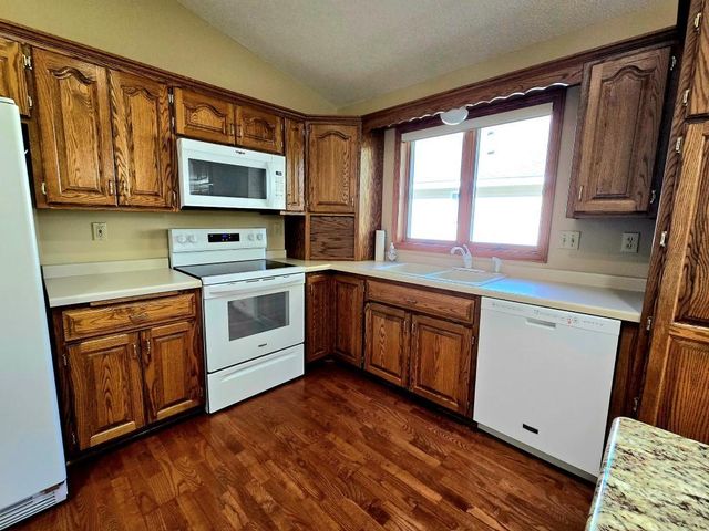 642 Jenisa Drive, Saint Cloud, MN 56301