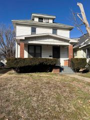 720 E Delaware Street, Evansville, IN 47711