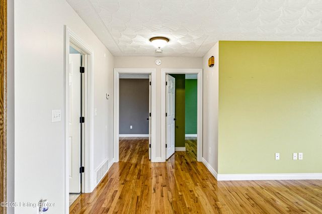 3570 Old Elizabethtown Rd, Hodgenville, KY 42748