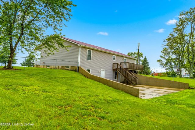 3570 Old Elizabethtown Rd, Hodgenville, KY 42748