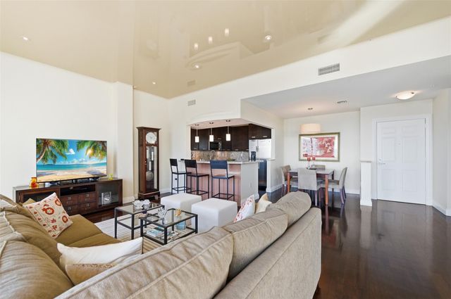 3020 NE 32nd Avenue PH5, Fort Lauderdale, FL 33308