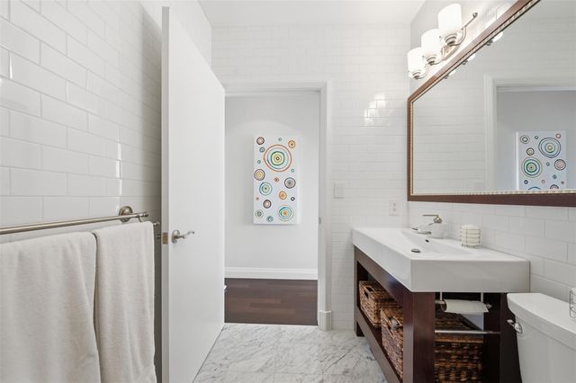 3020 NE 32nd Avenue PH5, Fort Lauderdale, FL 33308