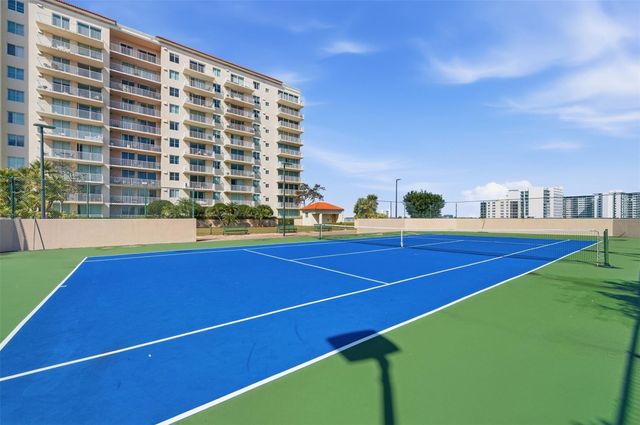 3020 NE 32nd Avenue PH5, Fort Lauderdale, FL 33308