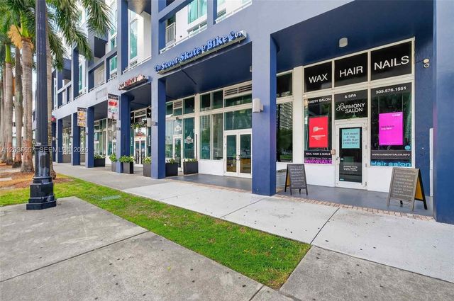 275 NE 18th Street, Miami, FL 33132