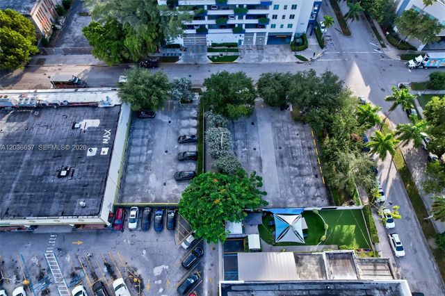 275 NE 18th Street, Miami, FL 33132