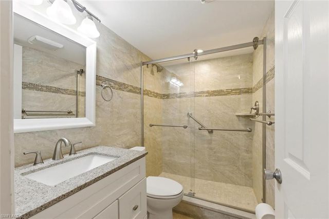 401 Charlemagne BLVD A205, Naples, FL 34112
