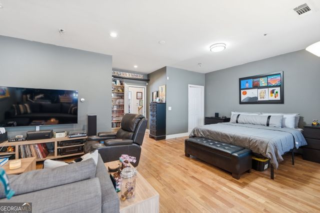 1307 Creekside Place SE, Smyrna, GA 30082