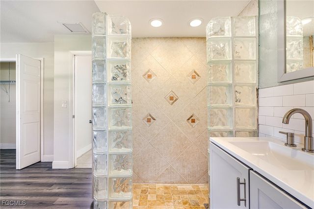 2319 Barcelona AVE, Fort Myers, FL 33905