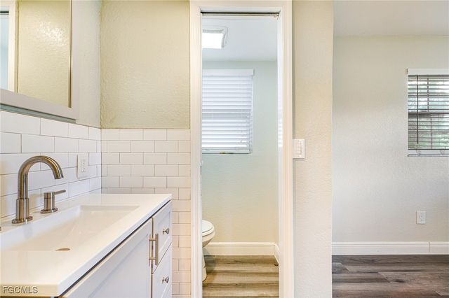 2319 Barcelona AVE, Fort Myers, FL 33905