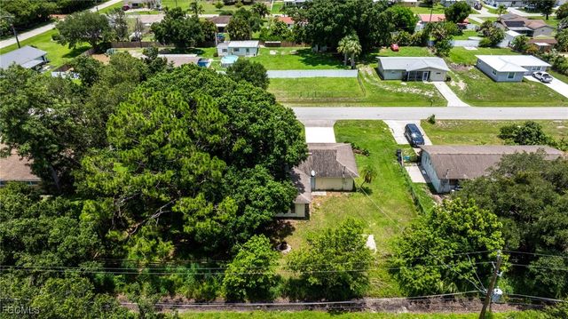 2319 Barcelona AVE, Fort Myers, FL 33905