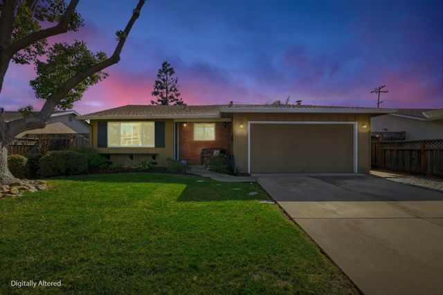 1580 Silvercrest Drive, San Jose, CA 95118