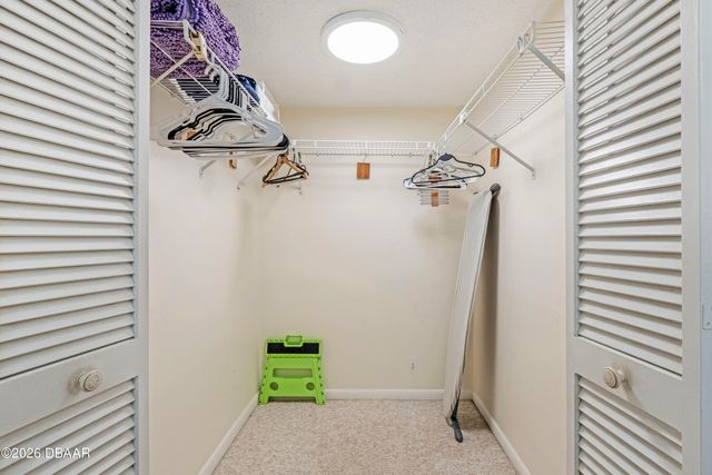 955 Grayling Ct Apt B, Port Orange, FL 32127