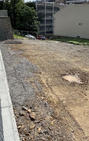 1429 Porterfield Street, Central North Side, PA 15212