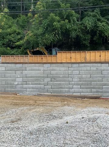 1429 Porterfield Street, Central North Side, PA 15212