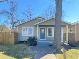 1114 E 27th Street, Houston, TX 77009