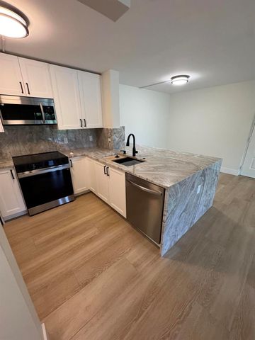 629 Sea Pine Way C1, Greenacres, FL 33415