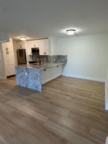 629 Sea Pine Way C1, Greenacres, FL 33415
