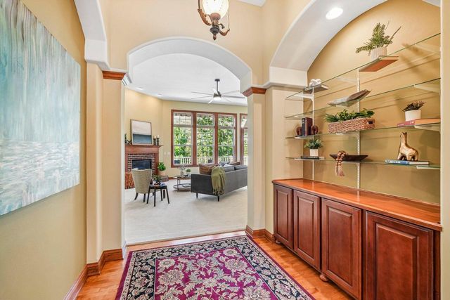 443 Minors DRIVE, Mukwonago, WI 53149