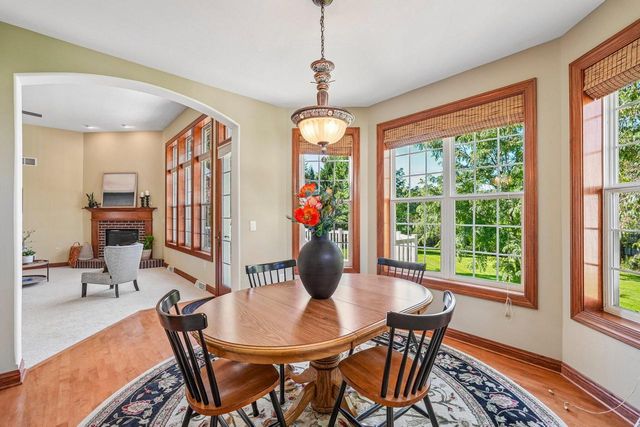 443 Minors DRIVE, Mukwonago, WI 53149