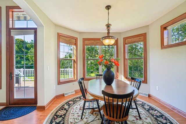 443 Minors DRIVE, Mukwonago, WI 53149