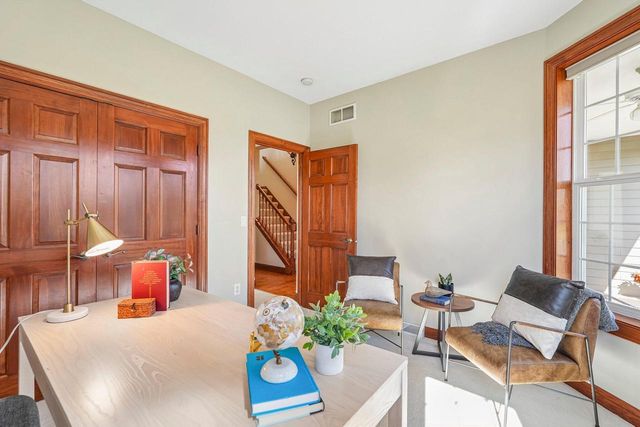 443 Minors DRIVE, Mukwonago, WI 53149