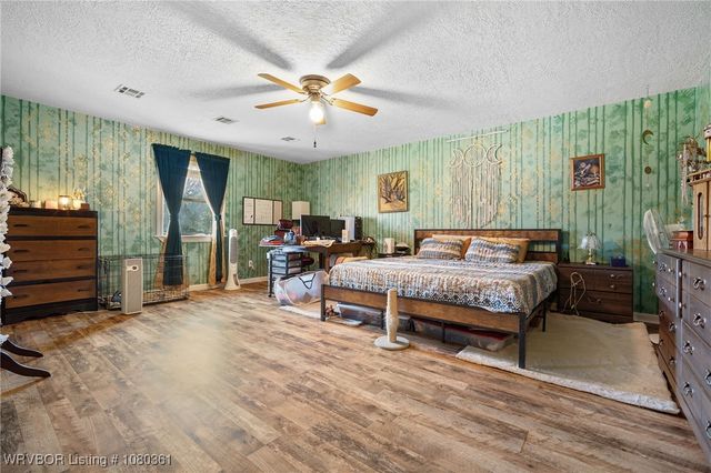2546 Old Uniontown Road, Van Buren, AR 72956
