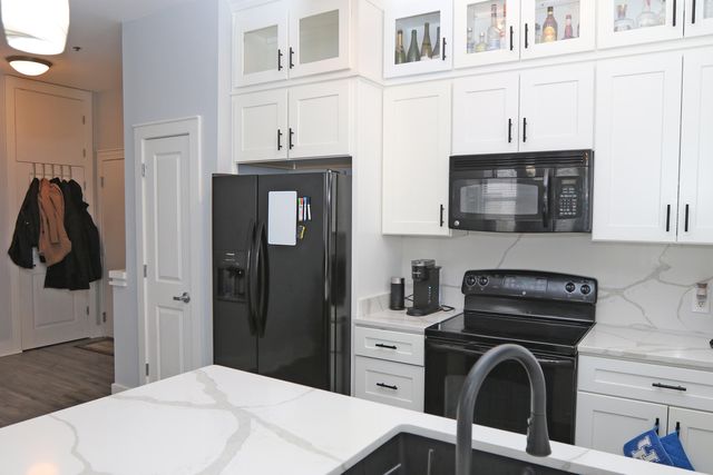 650 S Mill Street 324, Lexington, KY 40508