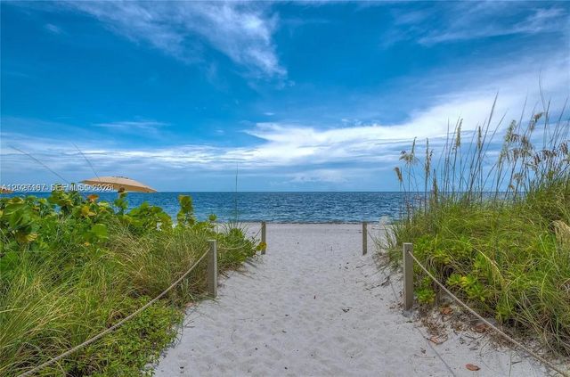 1121 Crandon Blvd D1007, Key Biscayne, FL 33149