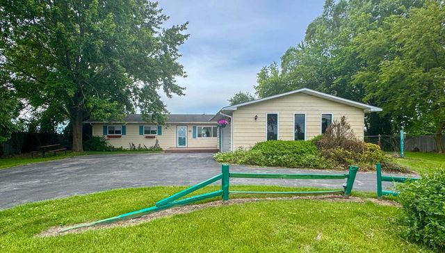 1400 Wetters Road, Kawkawlin, MI 48631